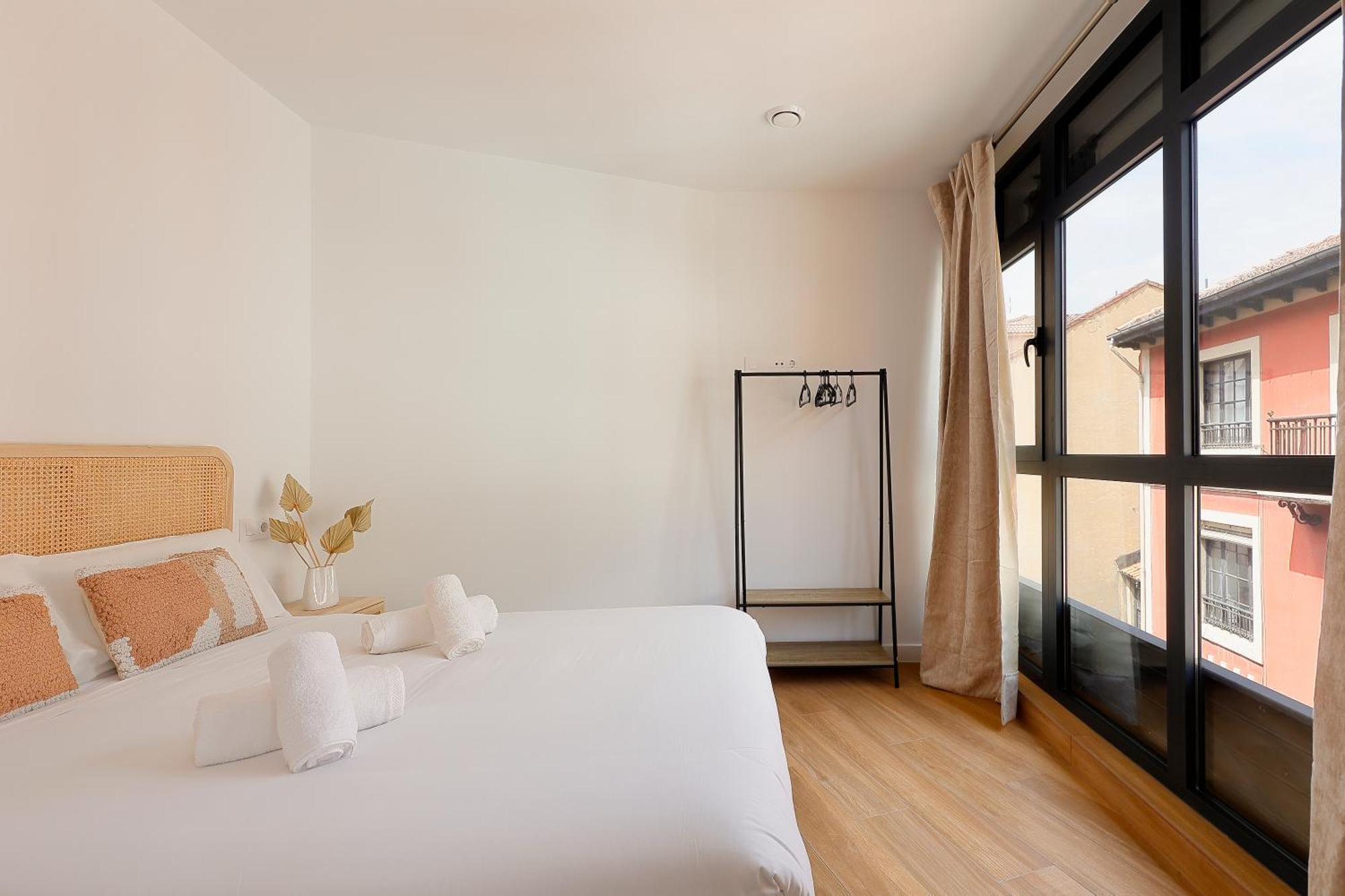 Apartamentos Aptio Oviedo Exteriér fotografie