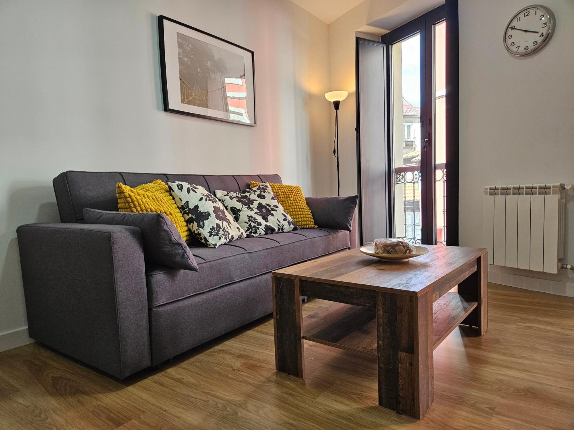 Apartamentos Aptio Oviedo Exteriér fotografie