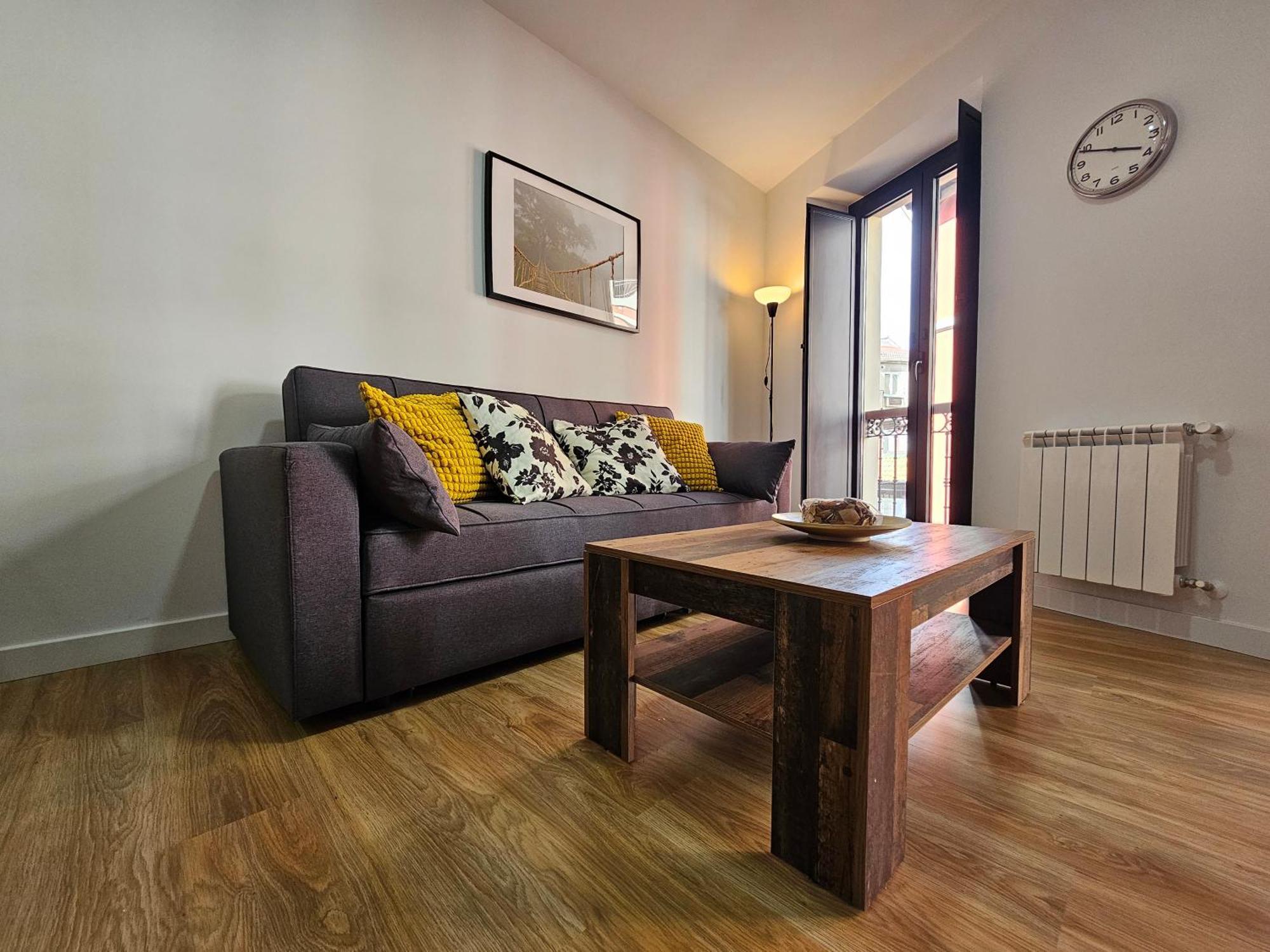 Apartamentos Aptio Oviedo Exteriér fotografie